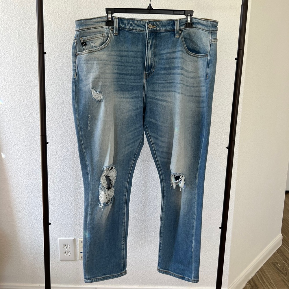 Distressed Kancan Jeans
